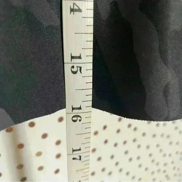 Athleta Match Point Skort Camo - Picture 4 of 8